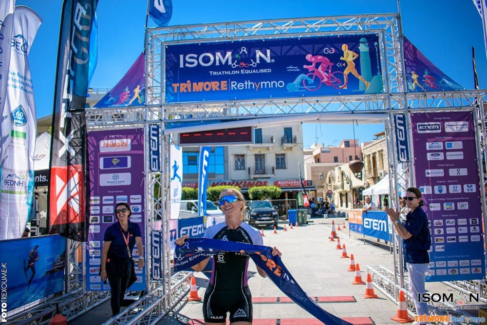 Με πολύ μεγάλη επιτυχία πραγματοποιήθηκε το 4th TRIMORE M.T. Rethymno I ISOMAN 2022 runbeat.gr